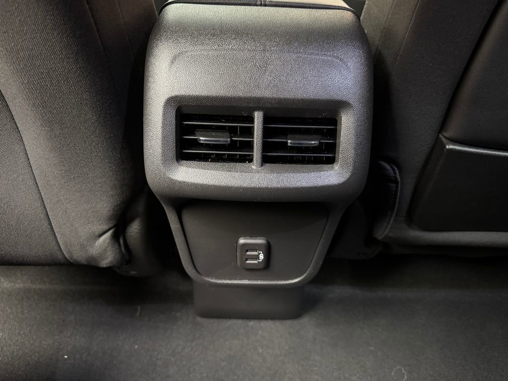 Used 2023 GMC Terrain SLE w/ Driver Convenience Package AWD/4WD image 12