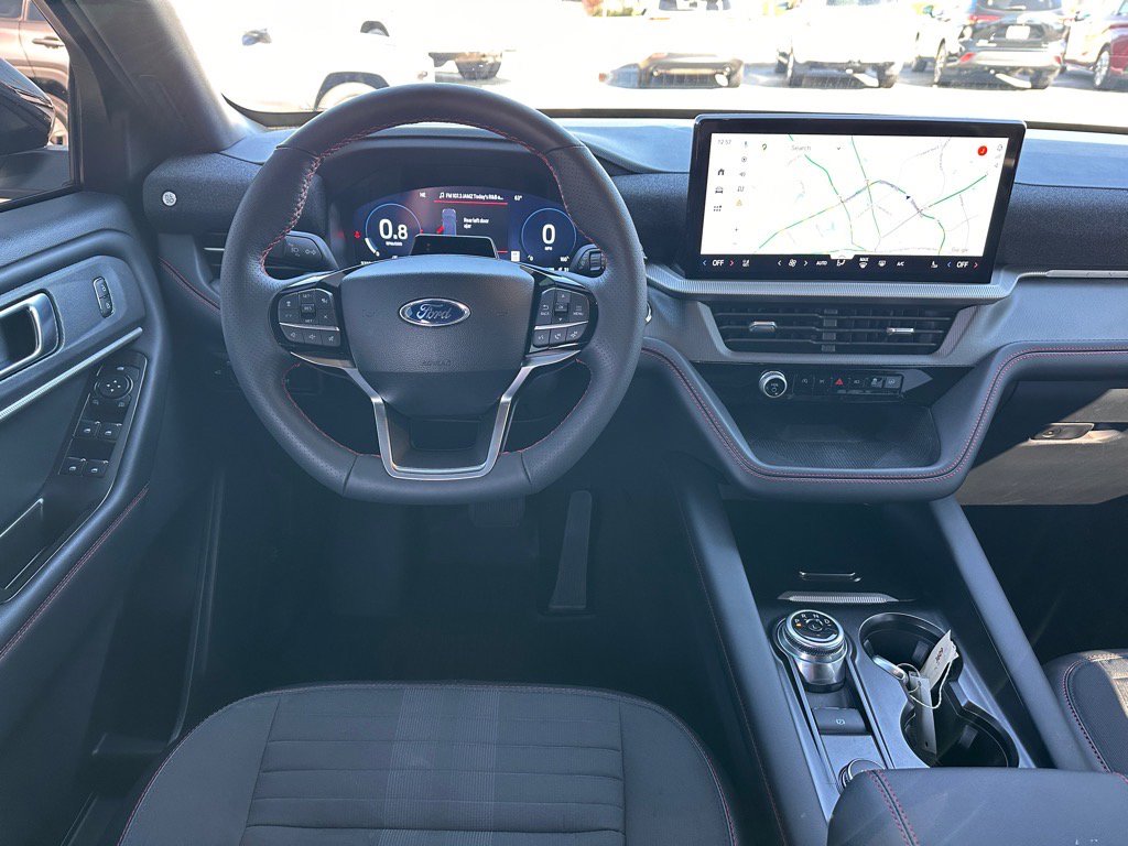 Certified 2025 Ford Explorer ST-Line image 10