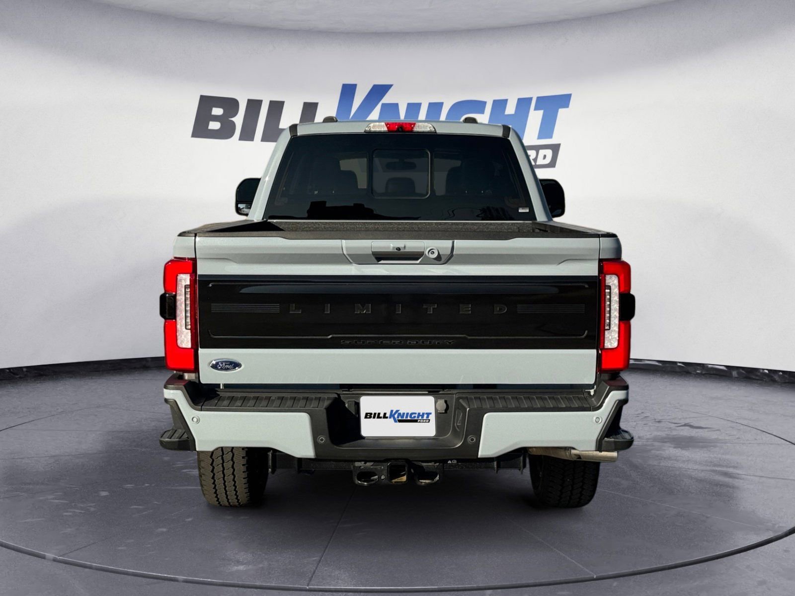 Certified 2024 Ford F250 Limited w/ FX4 Off-Road Package image 4