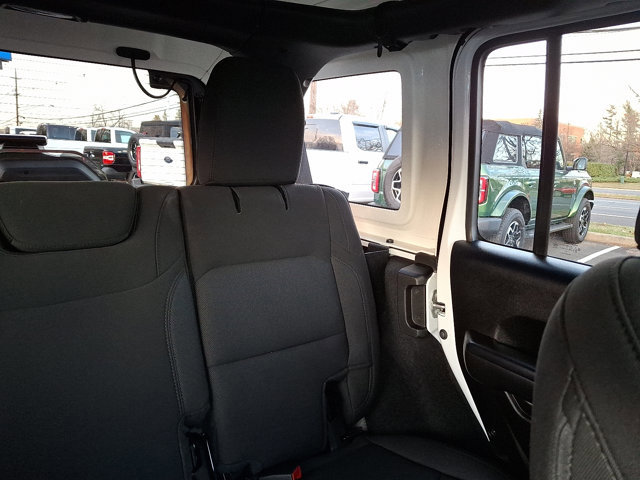 Used 2021 Jeep Wrangler Unlimited Sport image 18