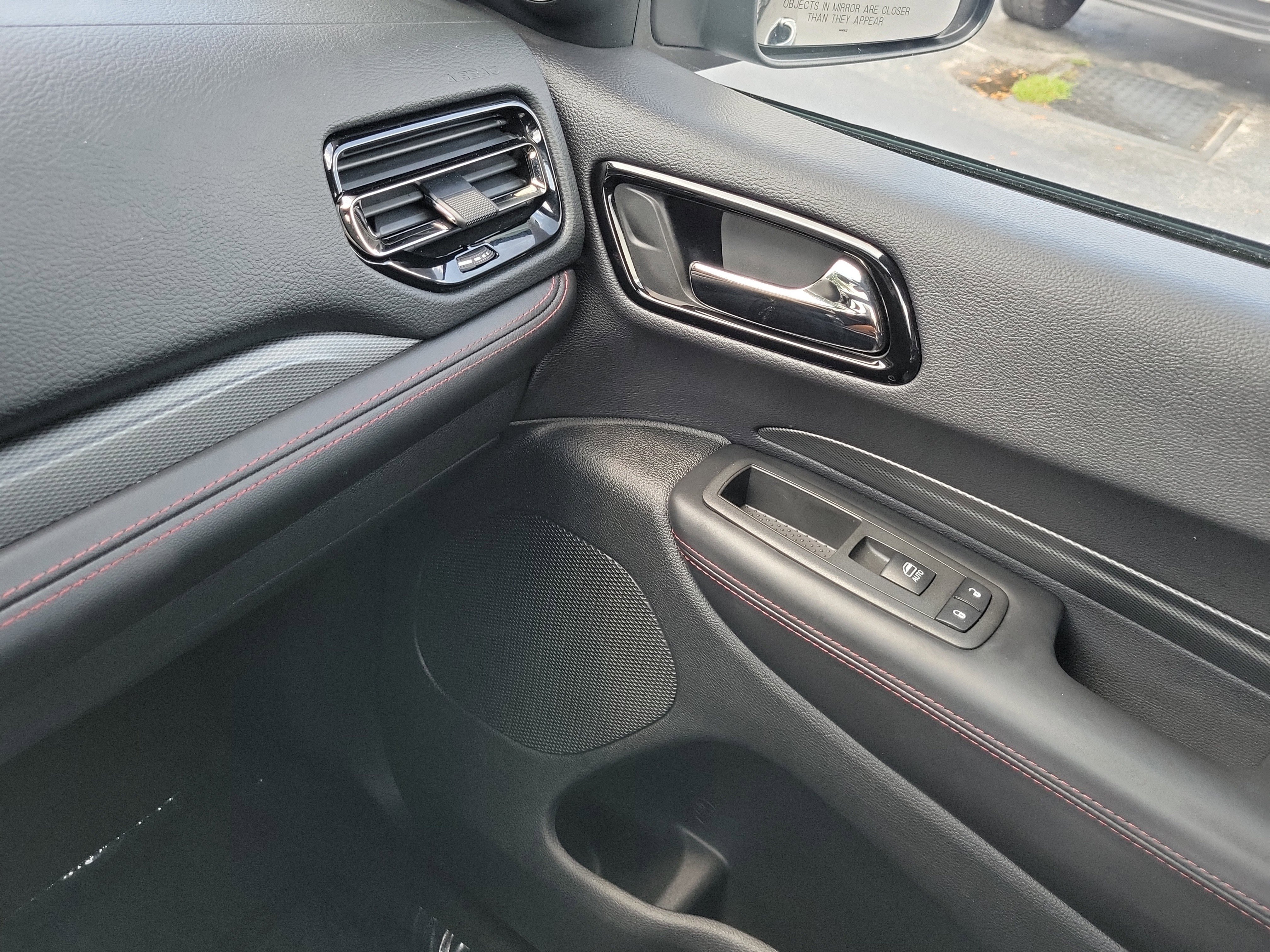 Used 2022 Dodge Durango R/T w/ Blacktop Package AWD/4WD image 26