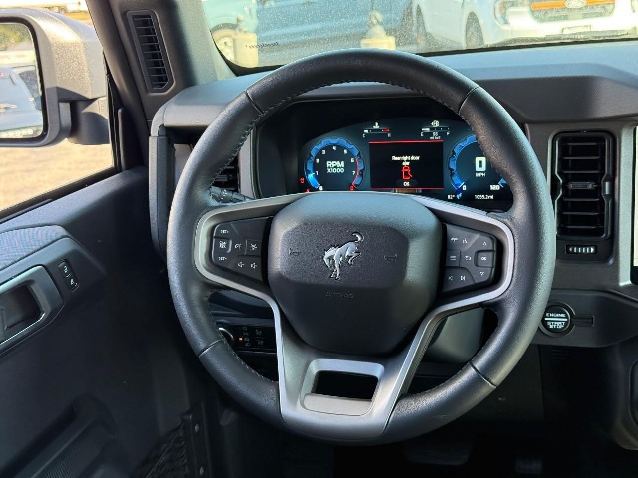 Certified 2025 Ford Bronco Big Bend w/ Black Diamond Package AWD/4WD image 11
