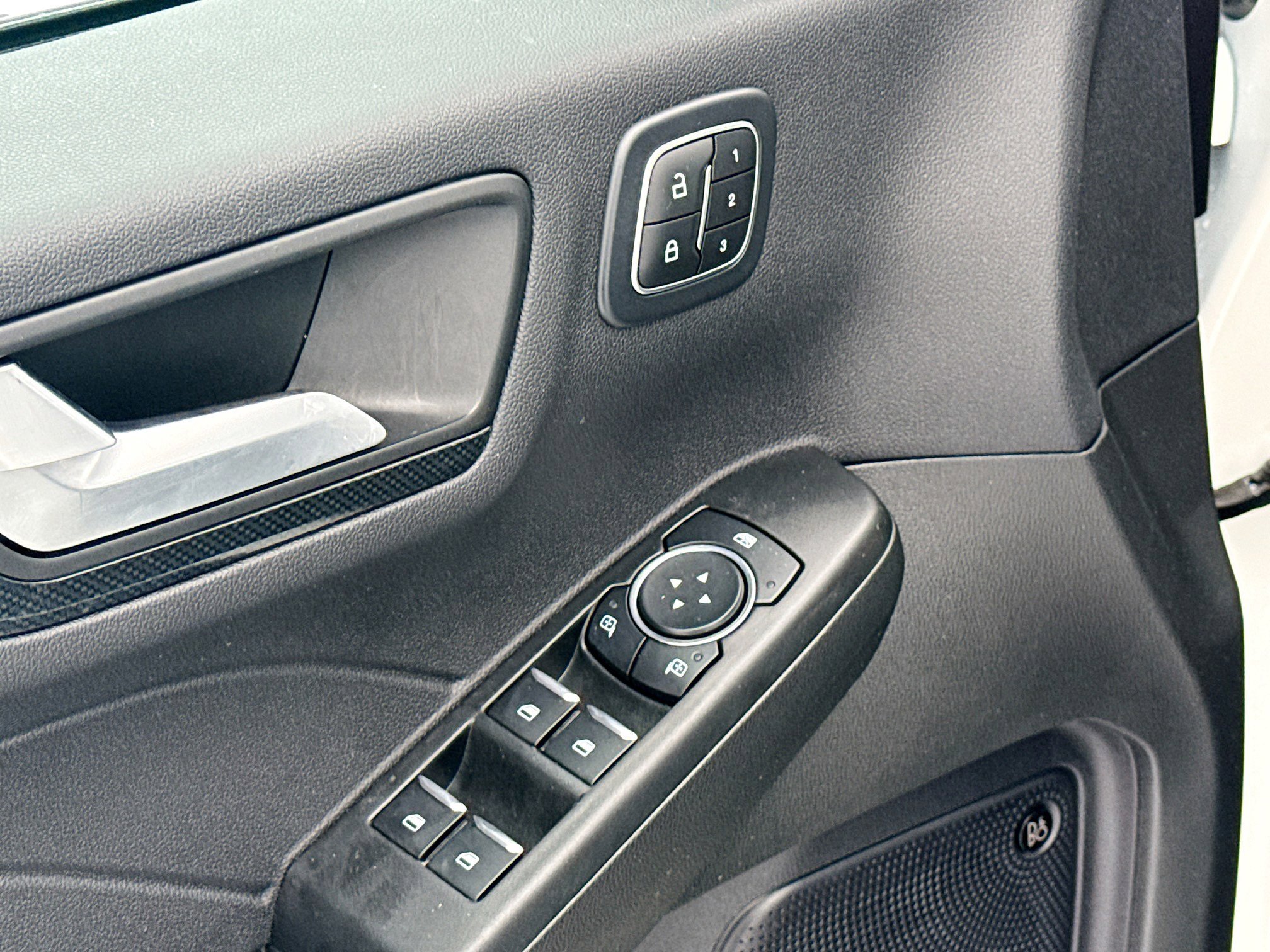 Certified 2023 Ford Escape ST-Line Elite w/ Premium Technology Package AWD/4WD image 8