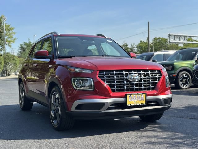 Used 2023 Hyundai Venue SEL FWD image 43