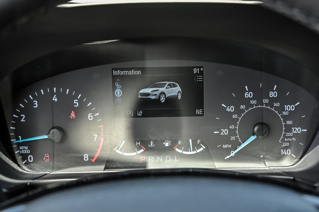 Certified 2022 Ford Escape SE w/ Cold Weather Package AWD/4WD image 20