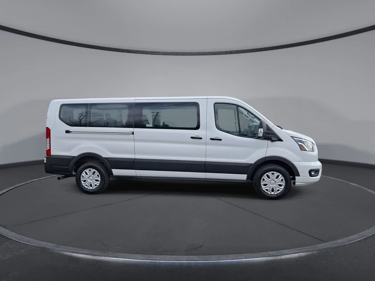 Certified 2023 Ford Transit 350 XLT RWD image 8