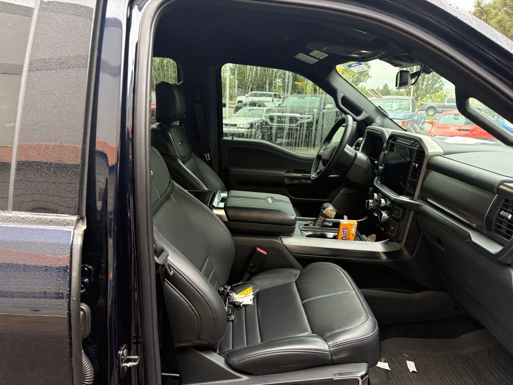 Certified 2025 Ford F150 Platinum w/ FX4 Off-Road Package AWD/4WD image 31