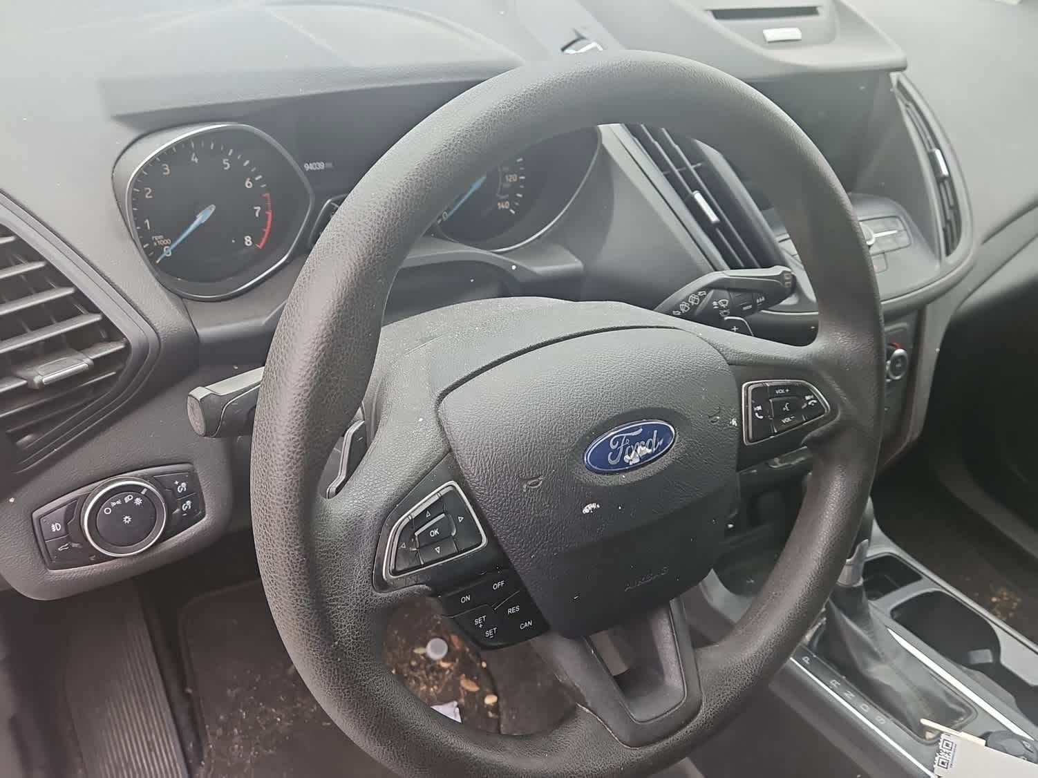 Certified 2017 Ford Escape SE w/ Equipment Group 201A AWD/4WD image 2