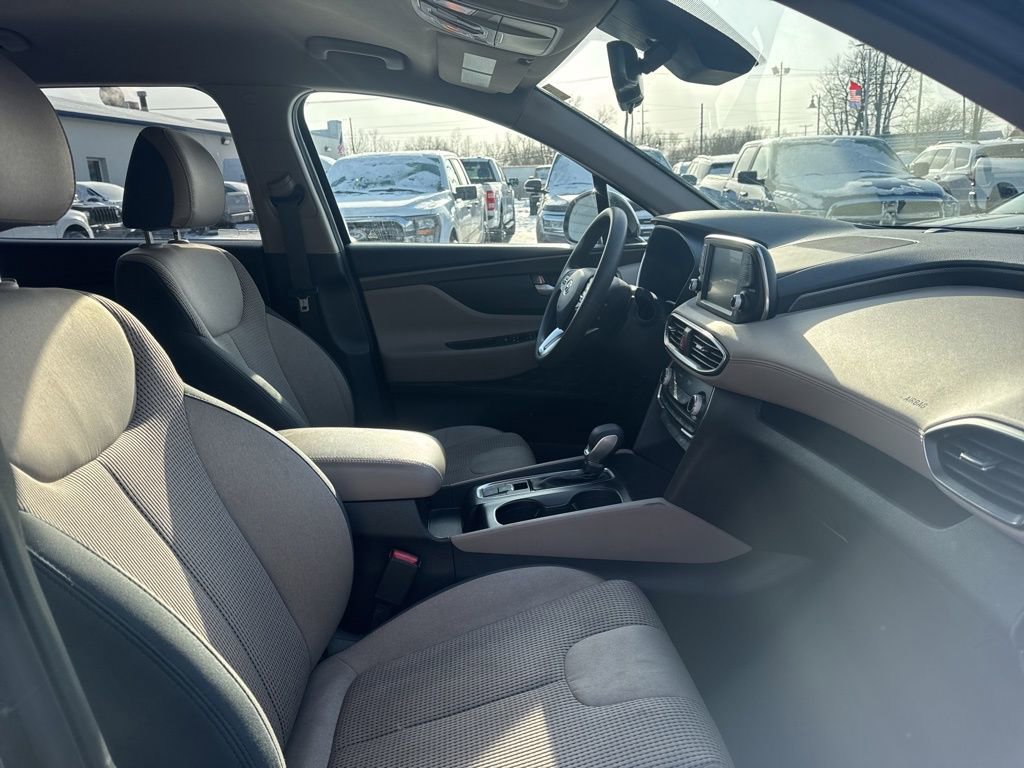 Used 2019 Hyundai Santa Fe SEL image 35