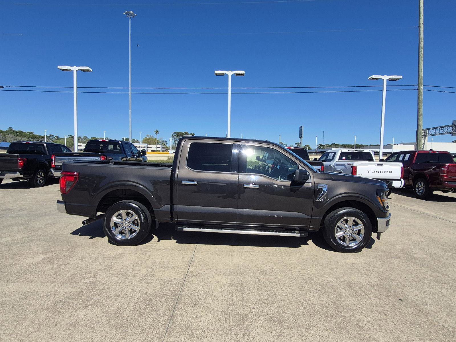 Certified 2024 Ford F150 XLT w/ Mobile Office Package image 6