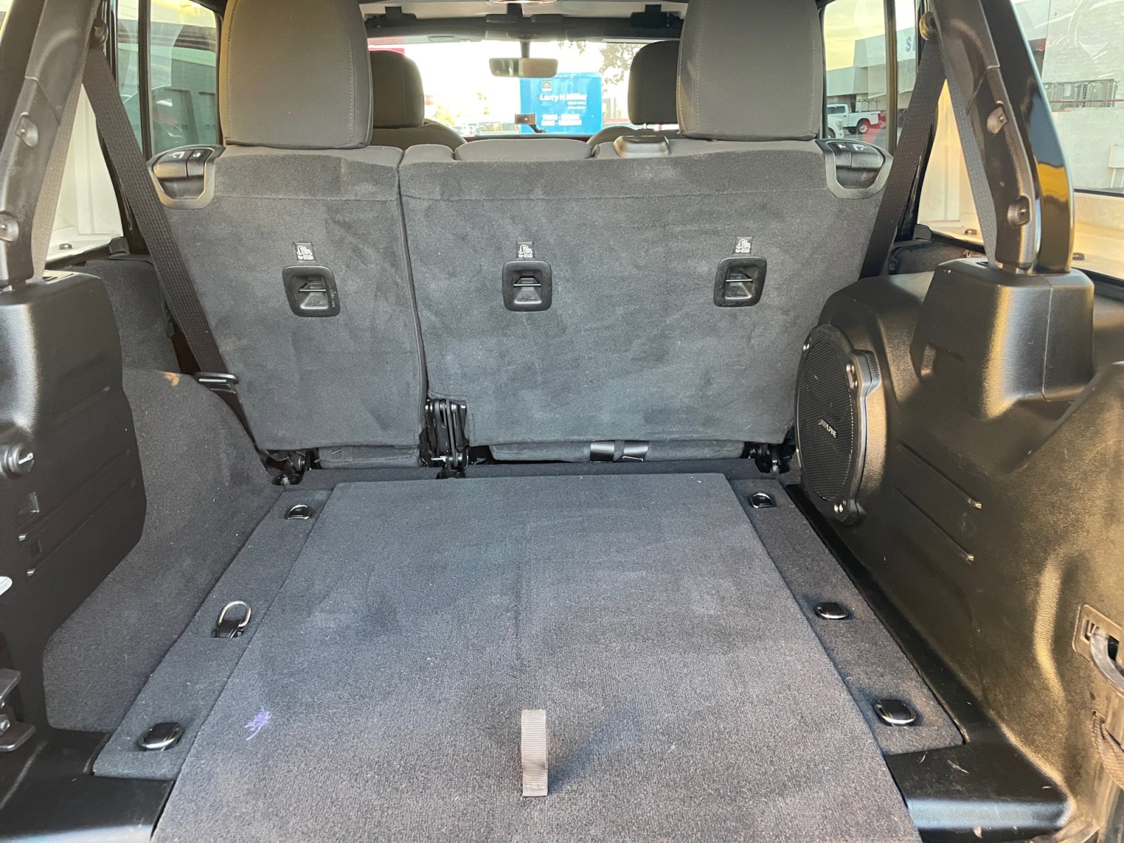 Used 2021 Jeep Wrangler Unlimited Rubicon AWD/4WD image 16