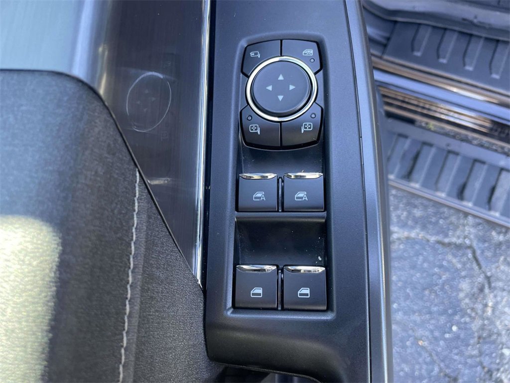 Certified 2025 Ford F150 Lariat w/ Equipment Group 502A High image 16