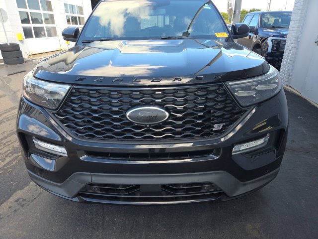 Certified 2021 Ford Explorer ST w/ Equipment Group 401A AWD/4WD image 2