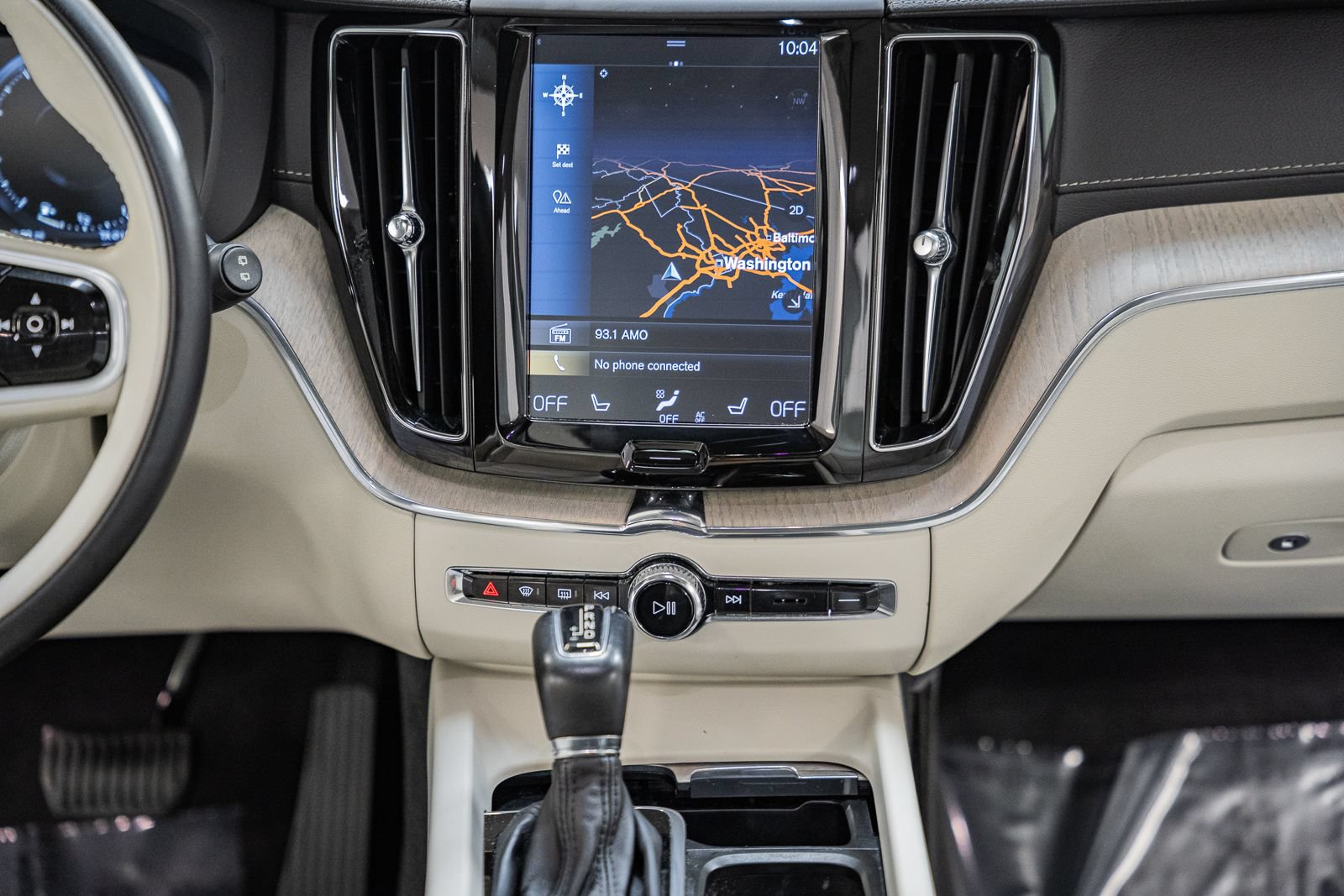 Used 2020 Volvo XC60 T5 Inscription w/ Protection Package Premier AWD/4WD image 26