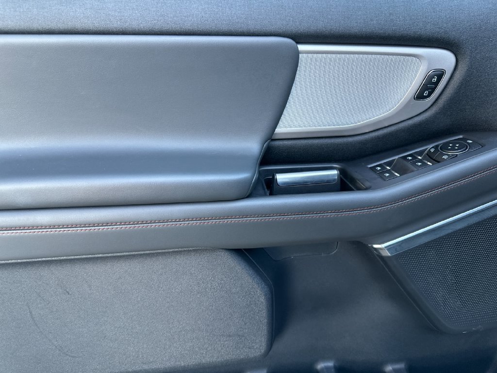 Certified 2025 Ford Expedition Active RWD image 10