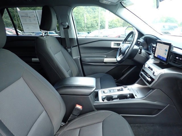 Certified 2022 Ford Explorer XLT image 11