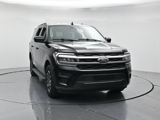 Certified 2024 Ford Expedition XLT AWD/4WD image 4