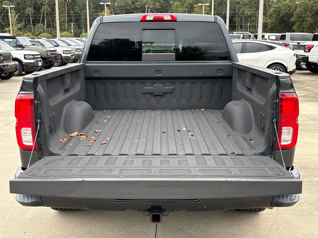 Used 2018 Chevrolet Silverado 1500 High Country AWD/4WD image 32