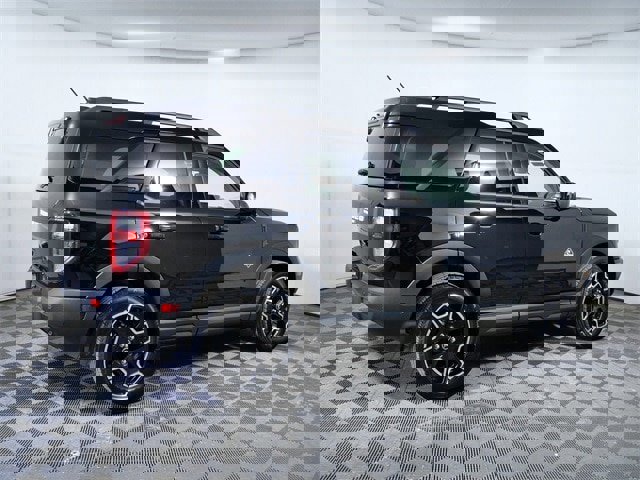 Certified 2025 Ford Bronco Sport Outer Banks w/ Outer Banks Tech Package+ image 4