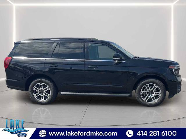 Certified 2025 Ford Expedition Active AWD/4WD image 11