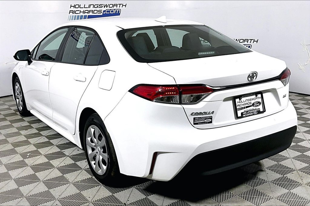 Used 2026 Toyota Corolla LE FWD image 8