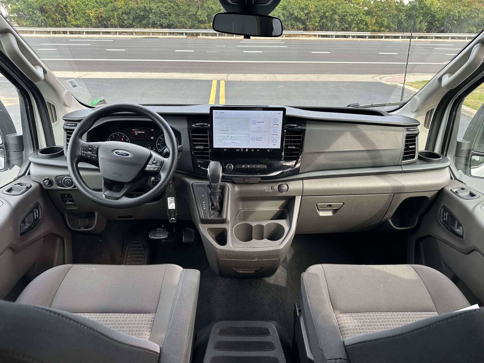 Certified 2025 Ford Transit 350 XLT RWD image 12