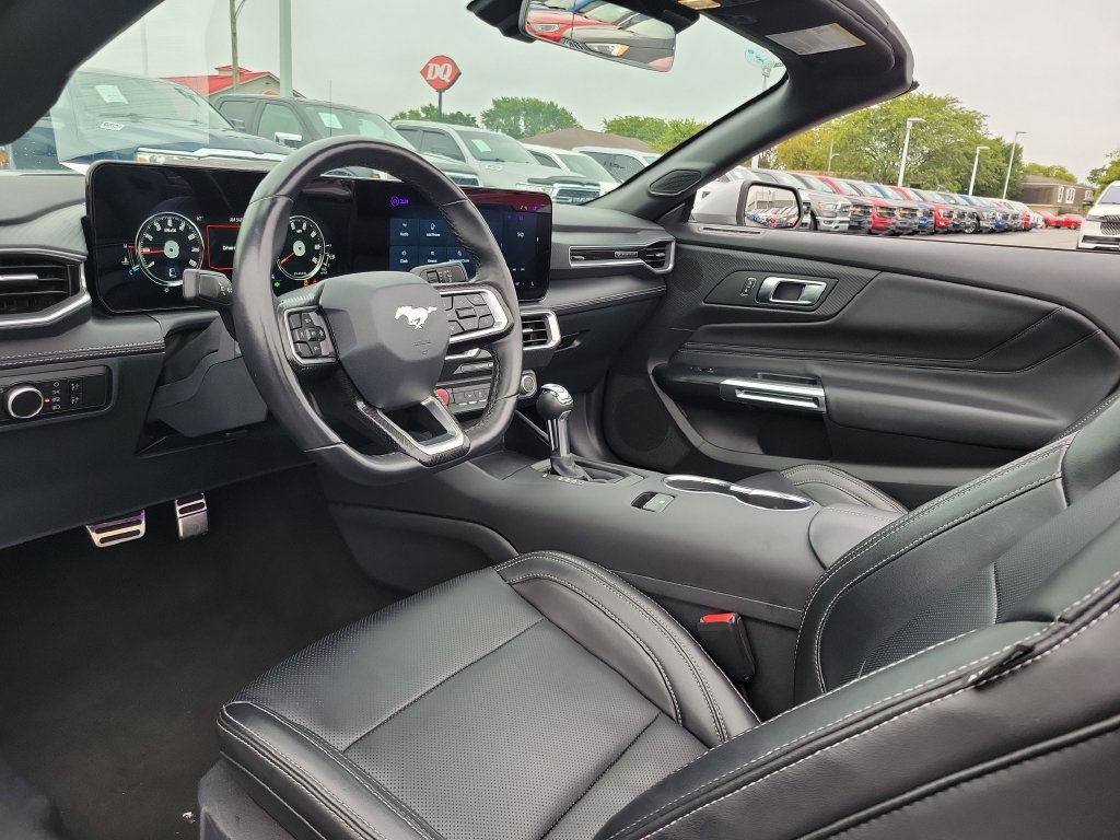 Certified 2025 Ford Mustang Premium RWD image 19