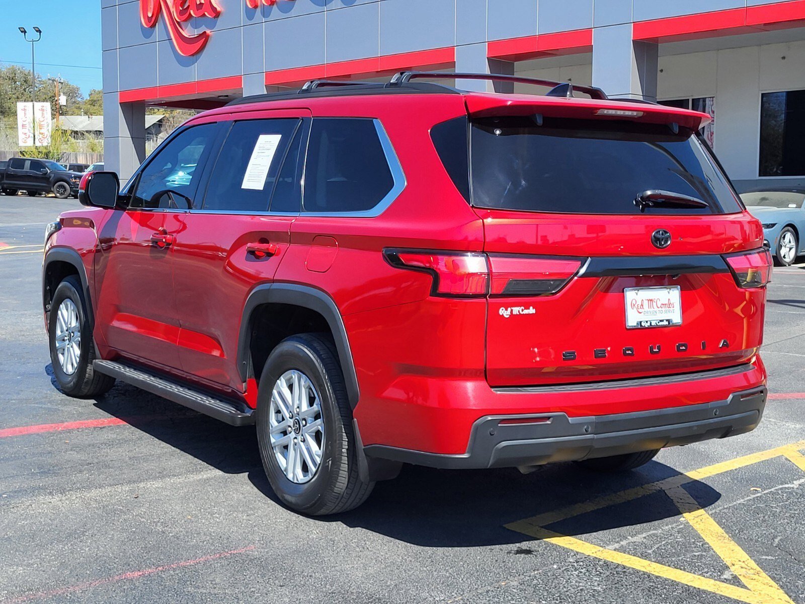 Used 2023 Toyota Sequoia SR5 w/ SR5 Premium Package image 6