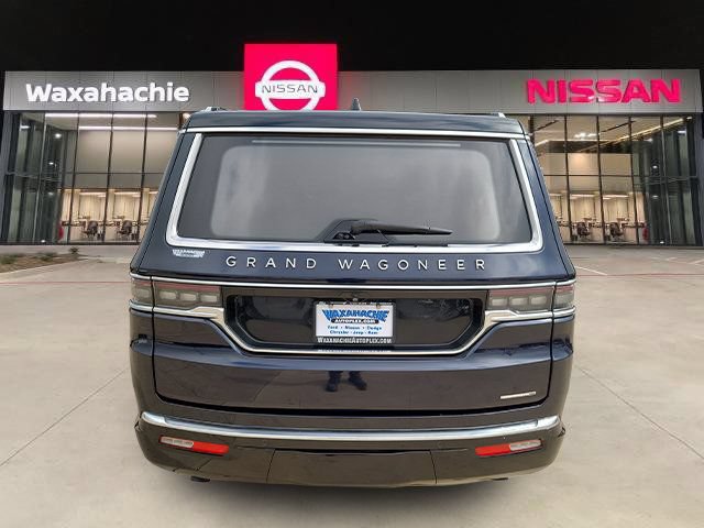Used 2024 Jeep Grand Wagoneer Series III AWD/4WD image 4