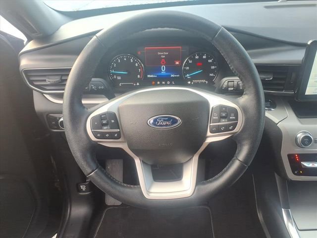 Certified 2023 Ford Explorer XLT w/ Equipment Group 202A image 15