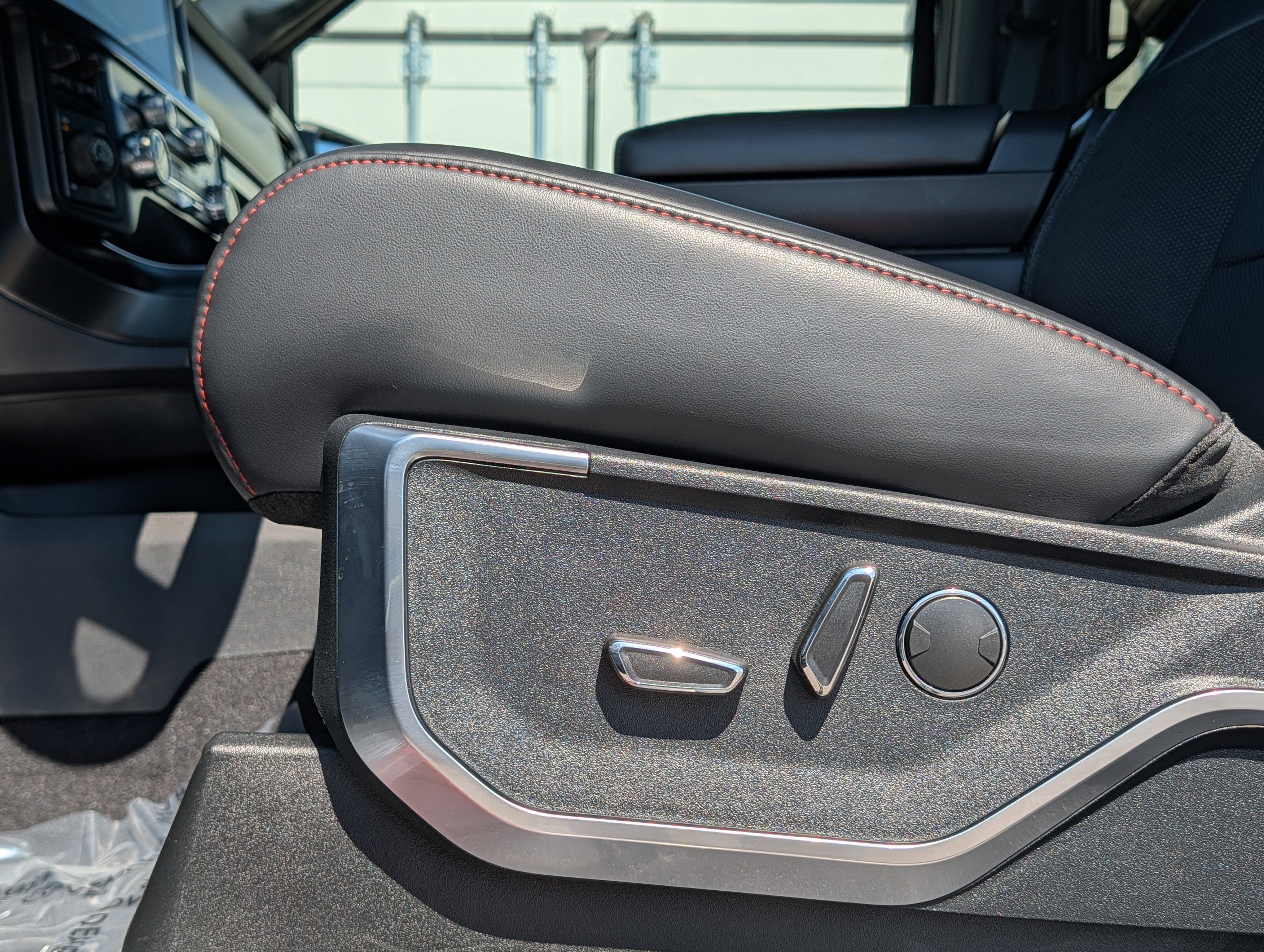 Certified 2025 Ford F150 Raptor image 24