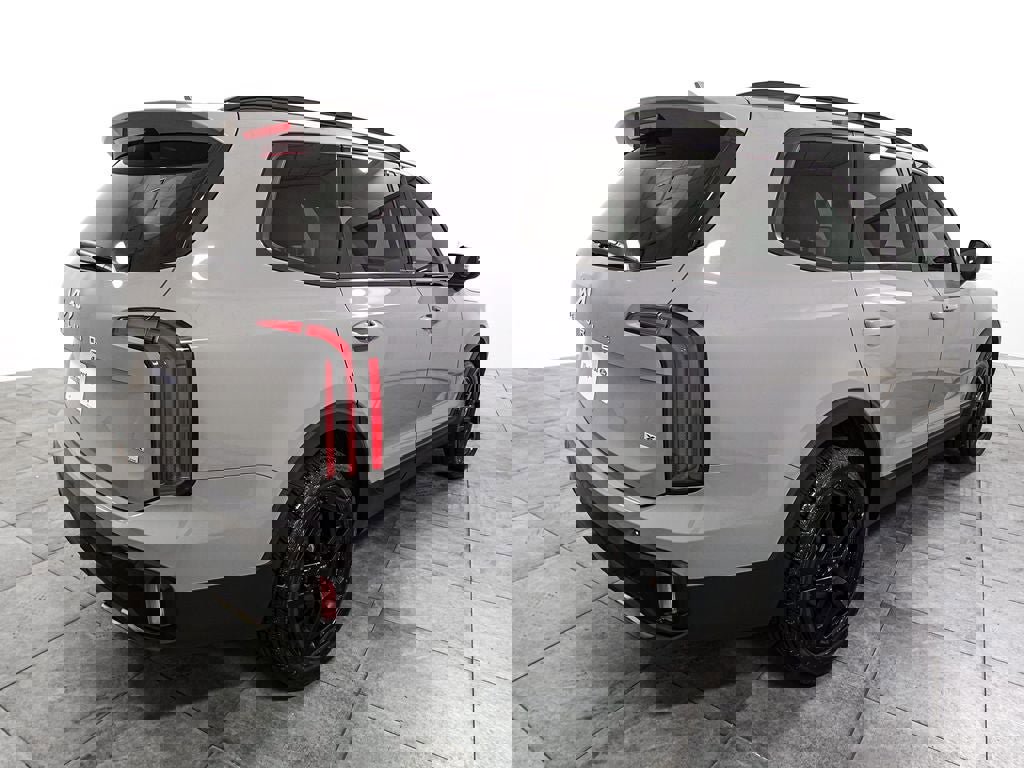 Used 2024 Kia Telluride EX X-Line image 4