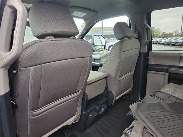 Certified 2022 Ford F350 XLT w/ Black Appearance Package image 32