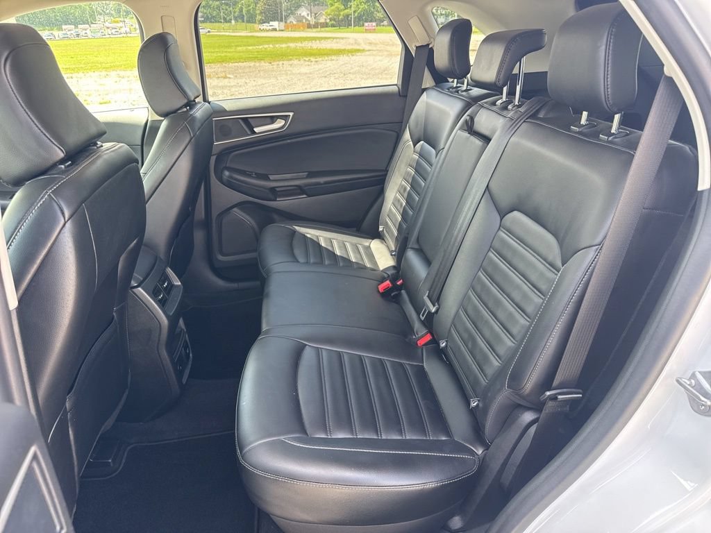 Certified 2023 Ford Edge SEL w/ Convenience Package AWD/4WD image 17