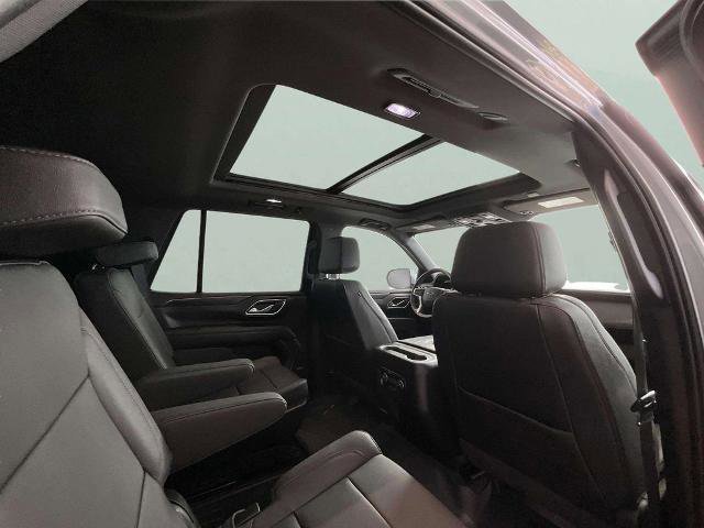 Used 2022 Chevrolet Tahoe Z71 w/ Luxury Package image 25