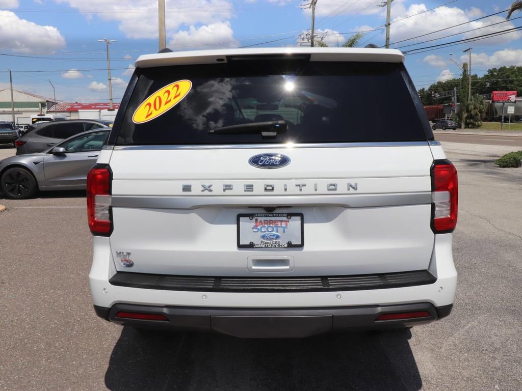 Certified 2022 Ford Expedition XLT RWD image 14