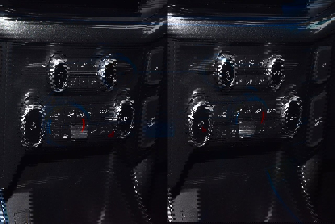 Certified 2022 Ford F150 XLT w/ Equipment Group 302A High image 29