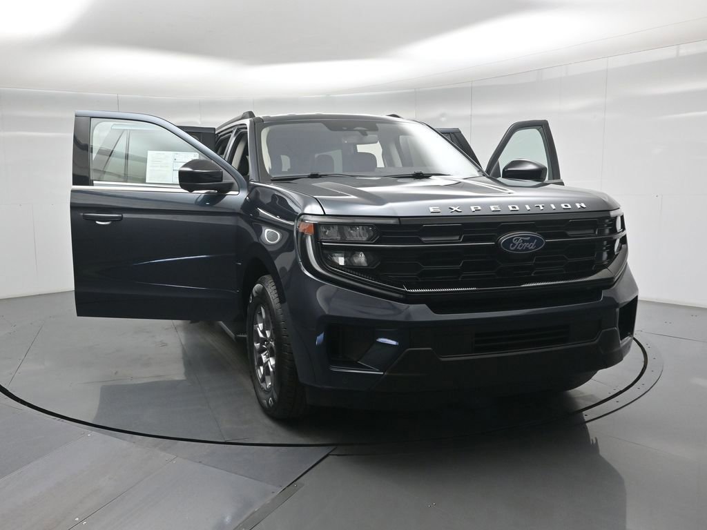 Certified 2025 Ford Expedition Max Active AWD/4WD image 51