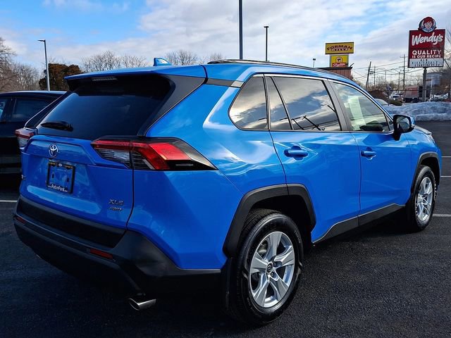 Used 2019 Toyota RAV4 XLE w/ All Weather Liner Package image 4