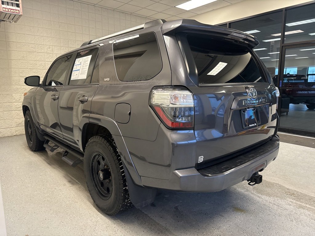 Used 2019 Toyota 4Runner SR5 image 9