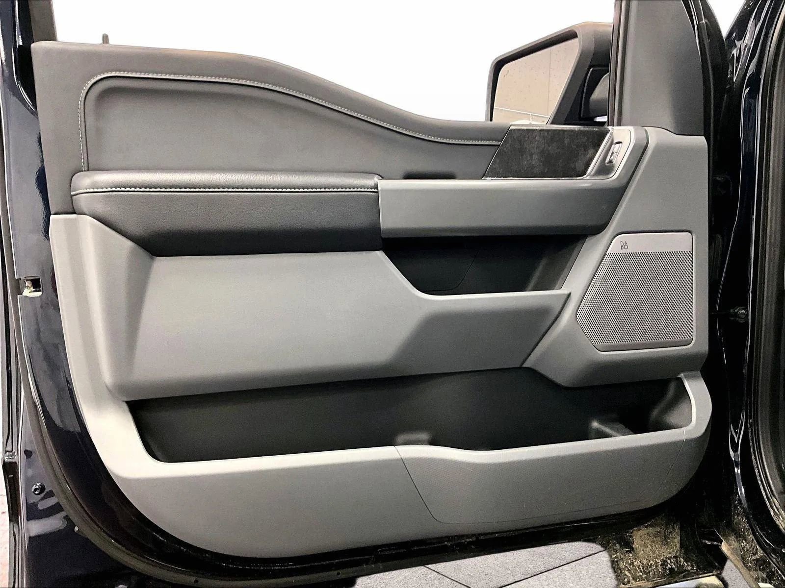 Certified 2023 Ford F150 XLT w/ Equipment Group 302A High image 22