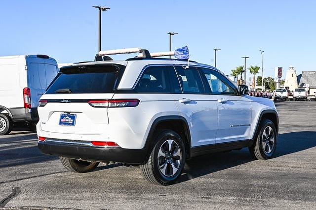 Used 2023 Jeep Grand Cherokee 4WD 4xe w/ Luxury Tech Group II image 9