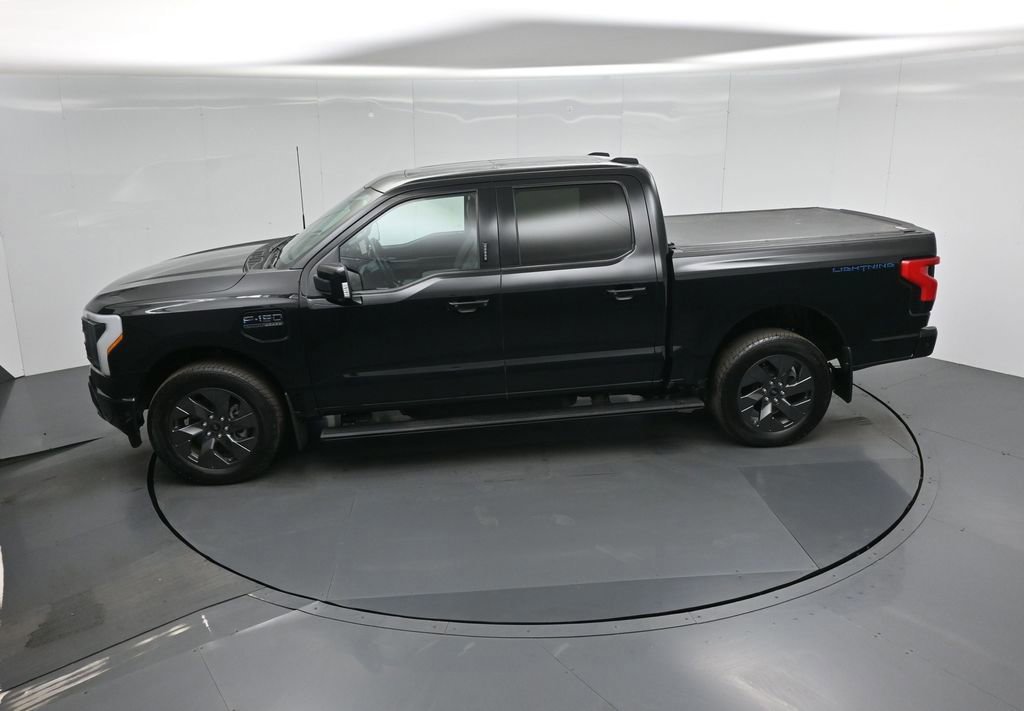 Certified 2023 Ford F150 Lightning Lariat w/ Equipment Group 511A High image 24