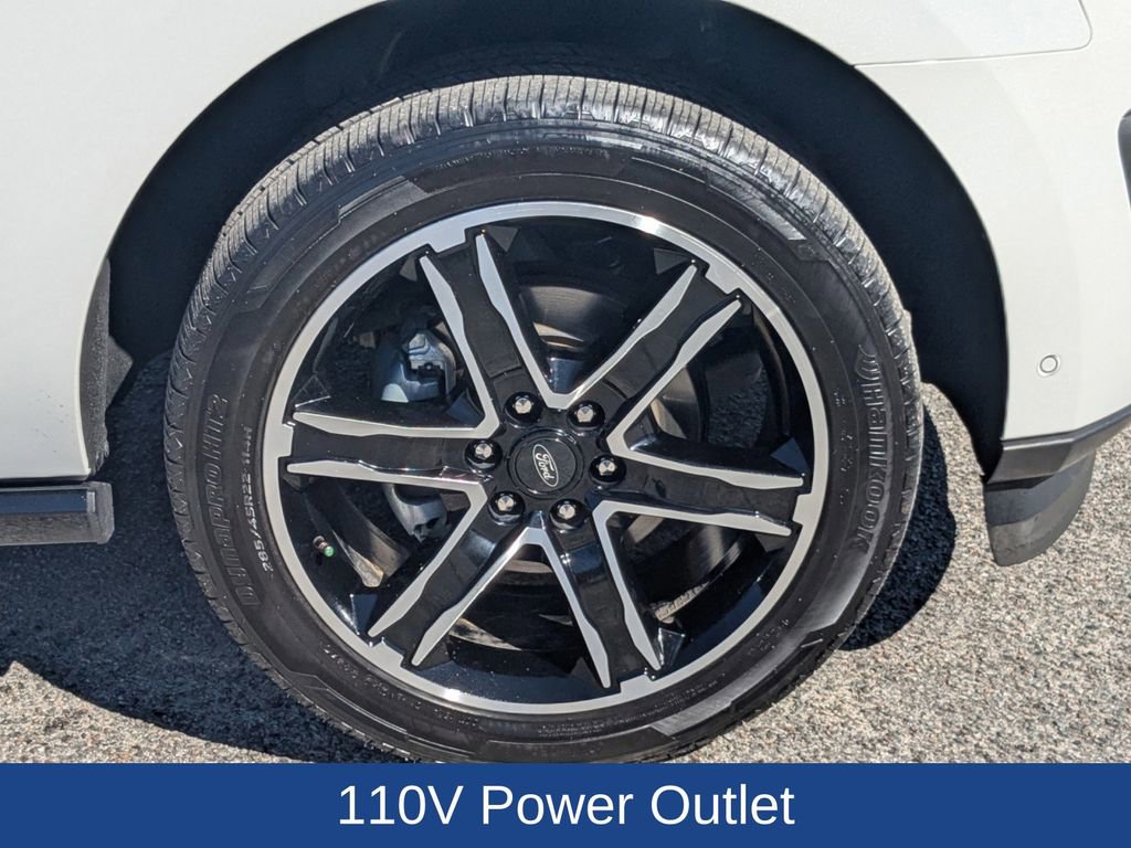 Certified 2021 Ford Expedition Limited image 12