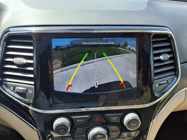 Used 2020 Jeep Grand Cherokee Limited RWD image 34