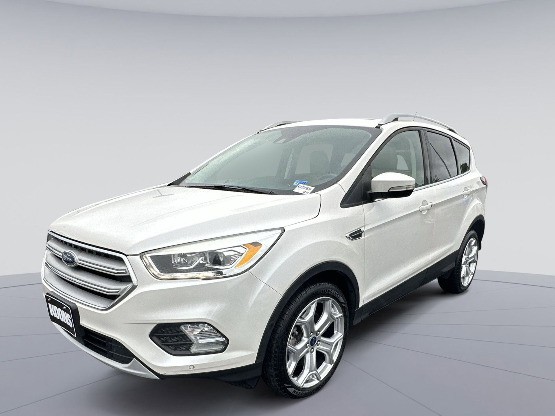 Certified 2019 Ford Escape Titanium AWD/4WD image 5