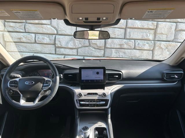 Certified 2023 Ford Explorer XLT AWD/4WD image 10