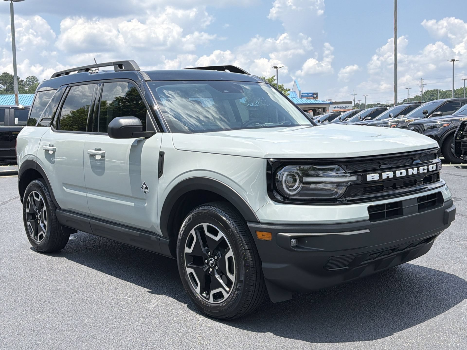 Certified 2024 Ford Bronco Sport Outer Banks w/ Tech Package AWD/4WD image 32