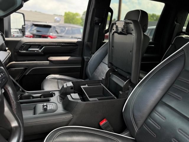 Used 2024 GMC Sierra 2500 AT4X AWD/4WD image 30