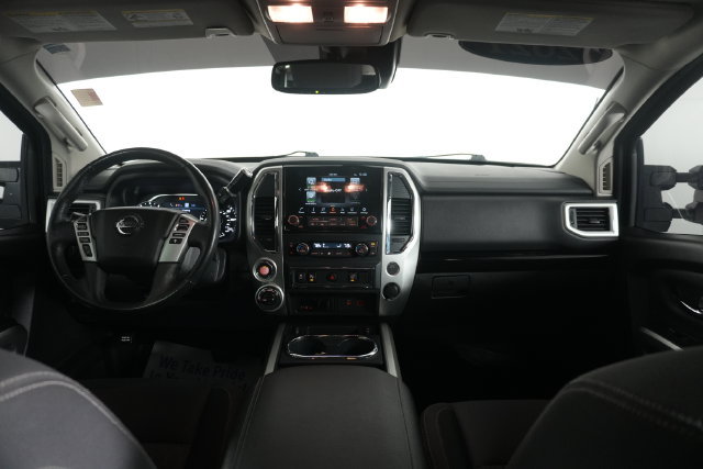 Used 2021 Nissan Titan SV w/ SV Convenience Package AWD/4WD image 24